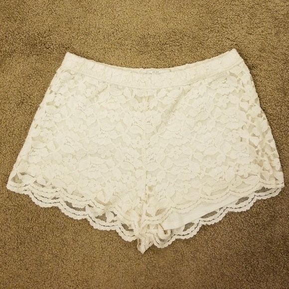 Abercrombie & Fitch Pants - Abercrombie & Fitch Lace Shorts